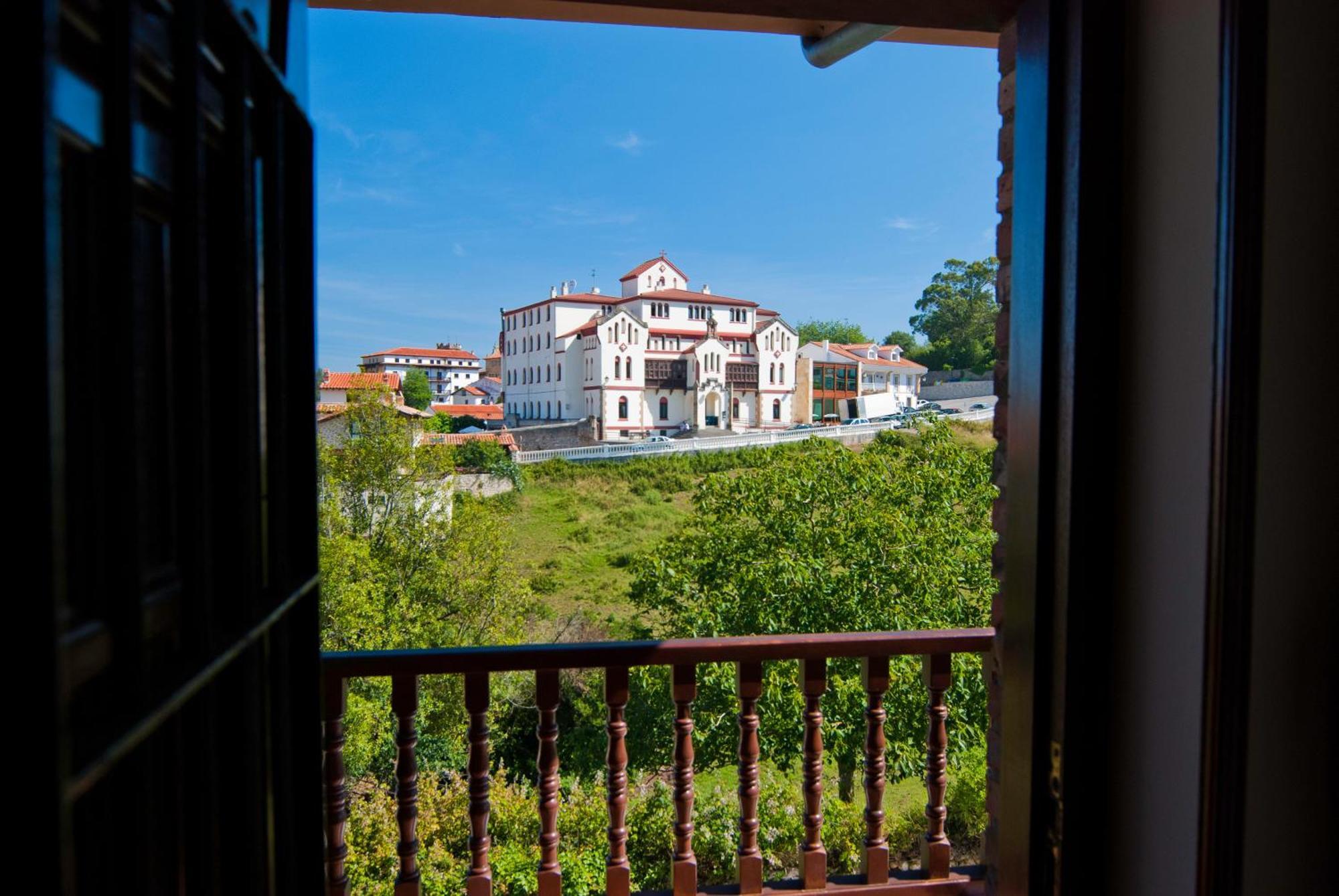 Hotel La Solana Montanesa Comillas Zewnętrze zdjęcie