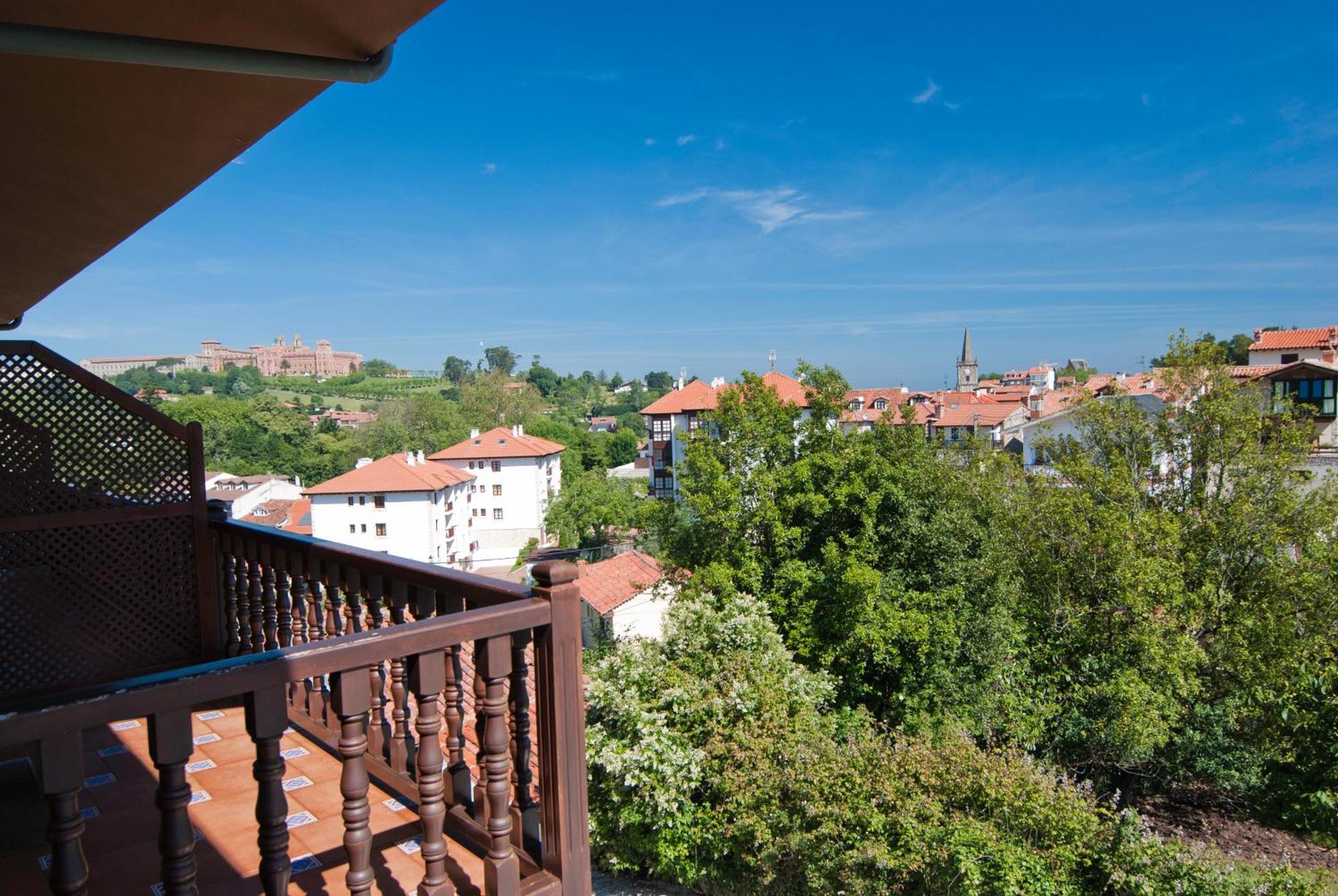 Hotel La Solana Montanesa Comillas Zewnętrze zdjęcie